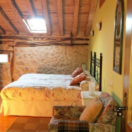 Torremocha de AyllónCasa Rural Calle Real住宿加早餐旅馆 外观 照片