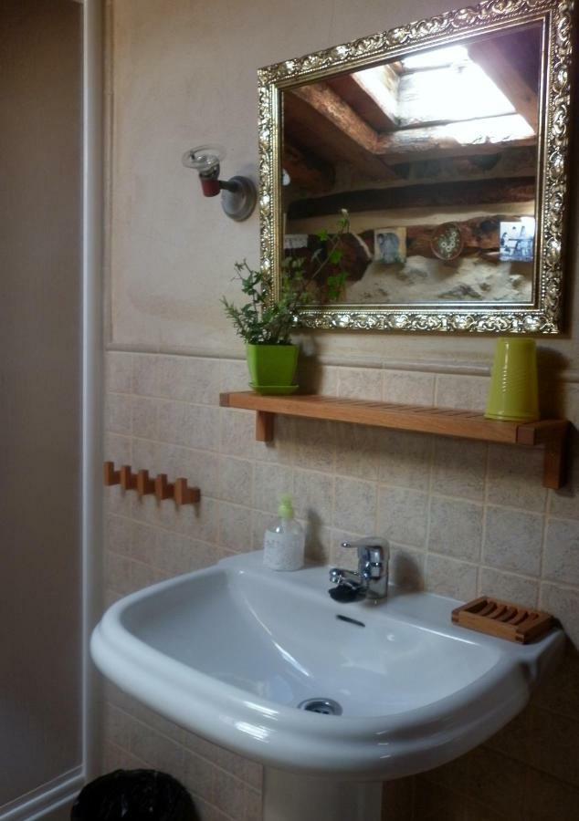 Torremocha de AyllónCasa Rural Calle Real住宿加早餐旅馆 外观 照片
