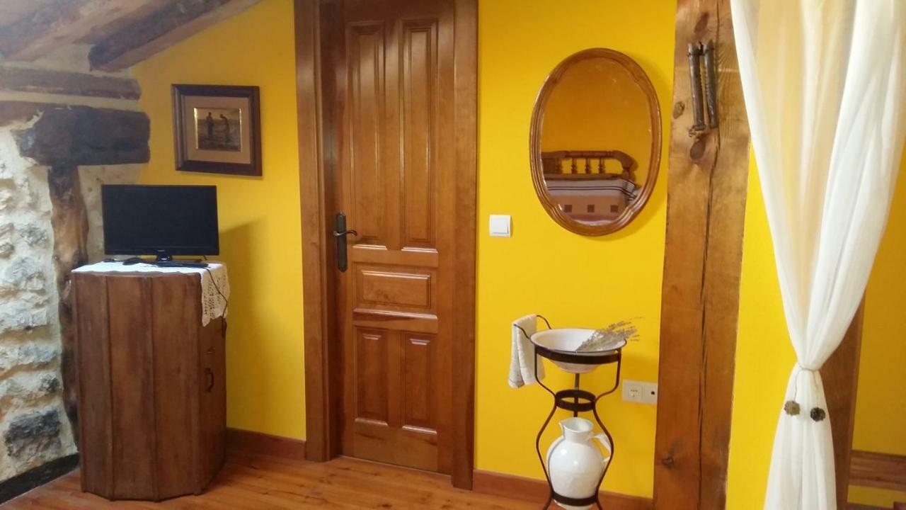 Torremocha de AyllónCasa Rural Calle Real住宿加早餐旅馆 外观 照片