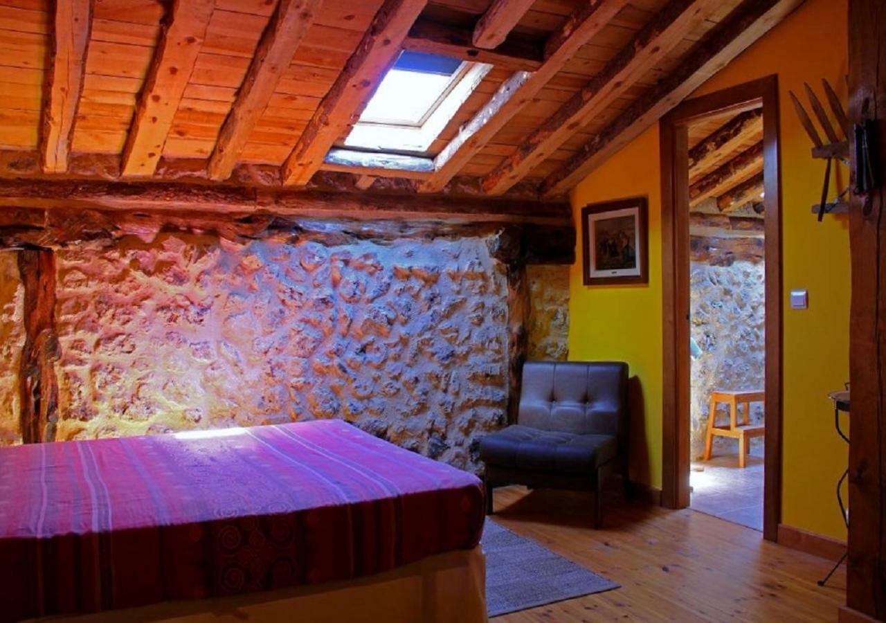 Torremocha de AyllónCasa Rural Calle Real住宿加早餐旅馆 外观 照片